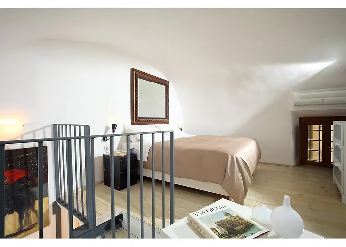 Luxury - Vicolo Palle Roma