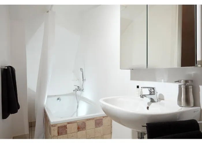 Luxury - Vicolo Palle